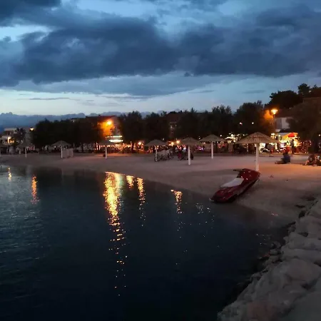 Apartment Misak Vrsi